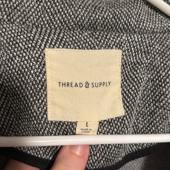 Business casual blazer - size Large, Thread & Supply. - Picture 2 of 6